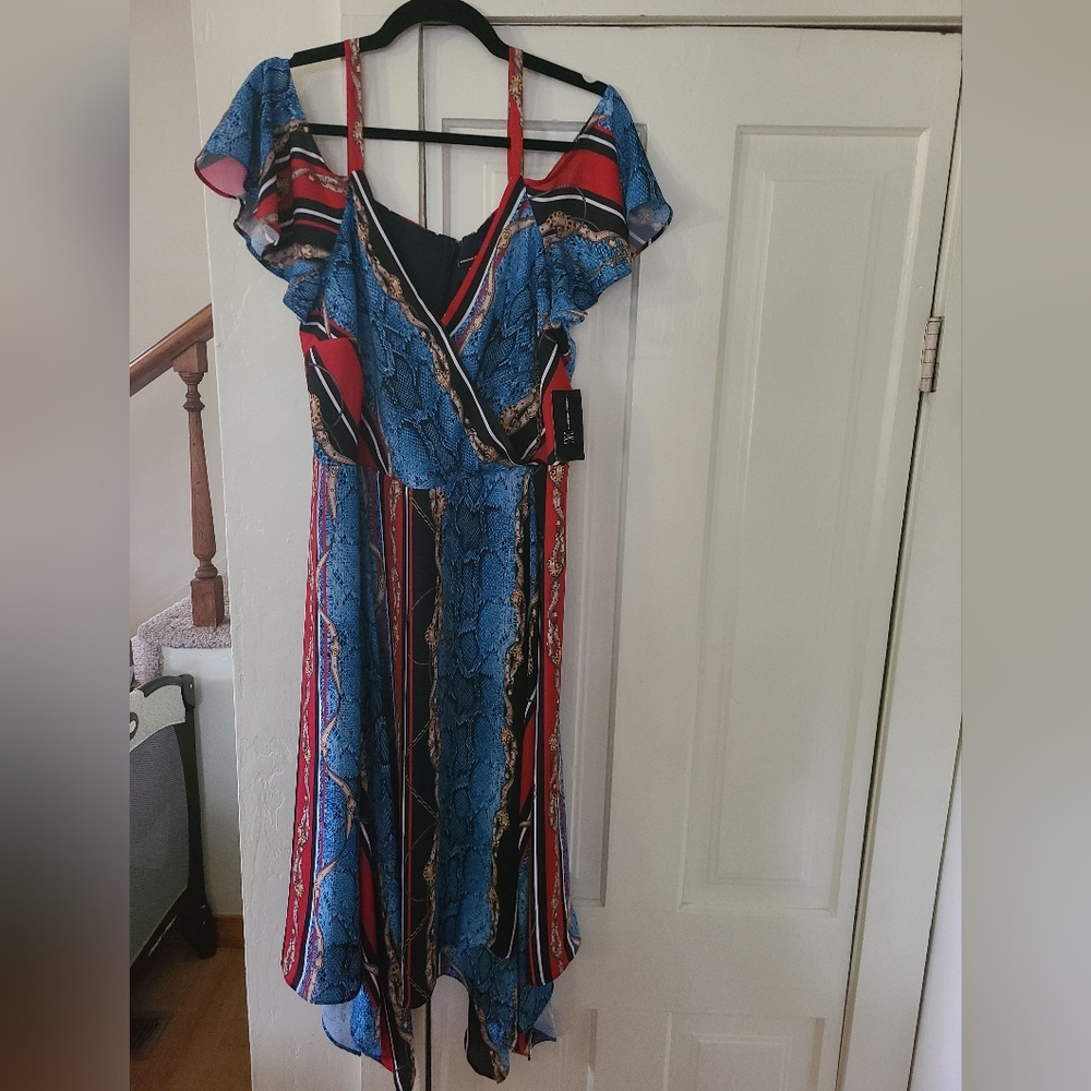 I -N-C  Beauty of a Dress!